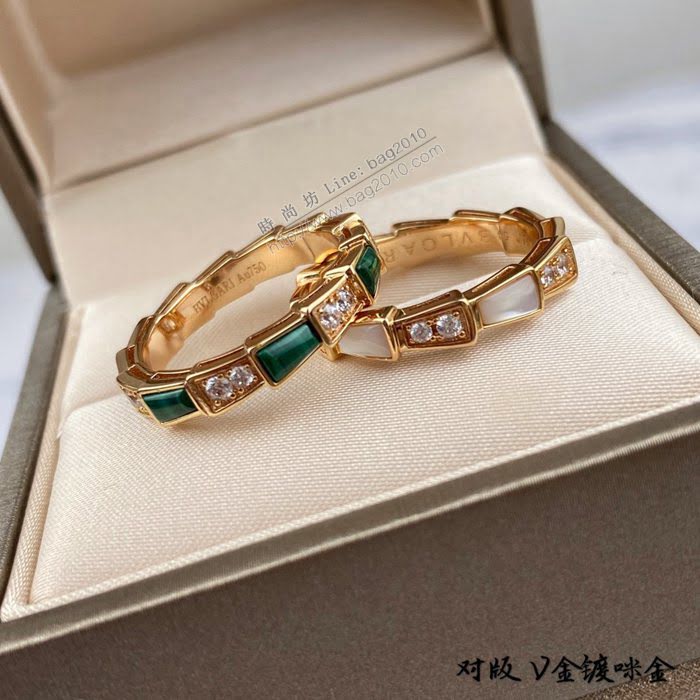Bvlgari飾品 寶格麗天然孔雀石貝殼蛇戒指  zgbq3301